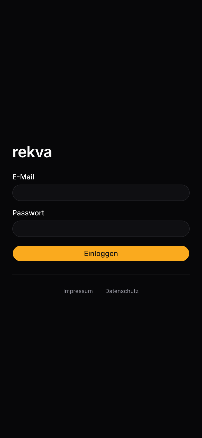 Login-Maske von rekva mit Feldern für E-Mail und Passwort.